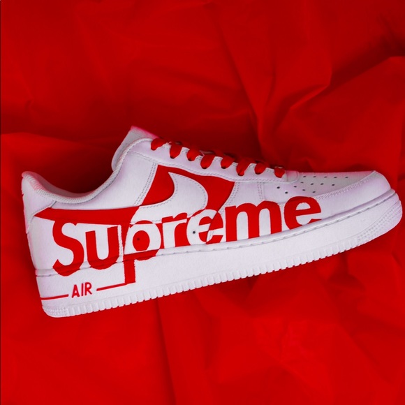 SUP/REME FORCE 1 - Picture 1 of 4